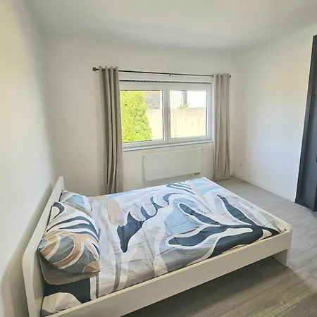 Jumelles Confort Guest house Charleroi